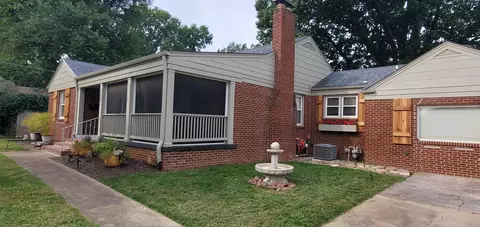 1521 S Virginia Ave, Springfield, MO 65807