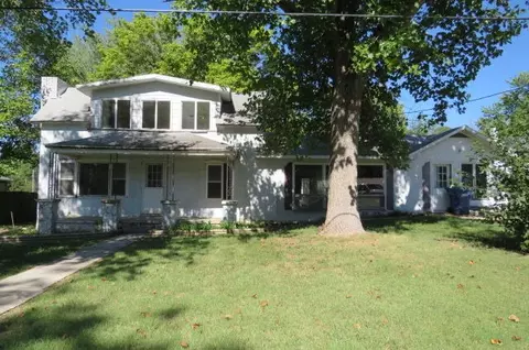 502 Jordan St, Mansfield, MO 65704 photo 1