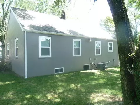 203 Kennedy Ave, Clever, MO 65631 photo 4