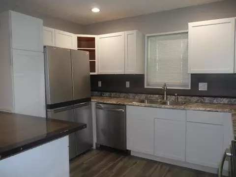203 Kennedy Ave, Clever, MO 65631 photo 7