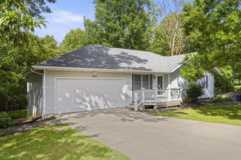 1617 E Melanie Ln, Ozark, MO 65721 photo 2
