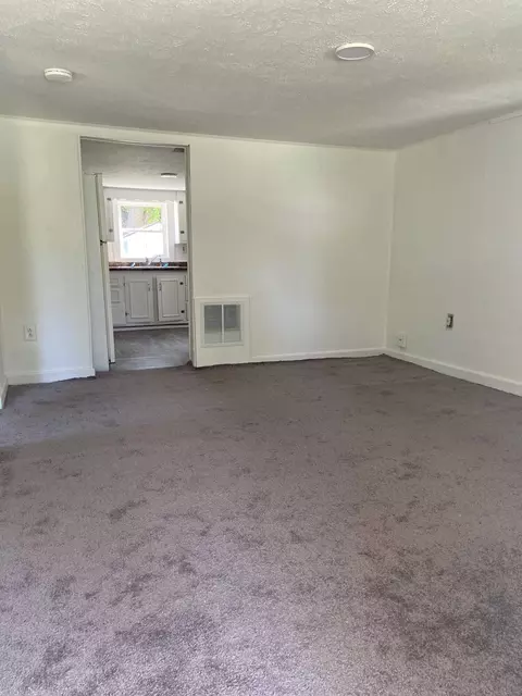 206 S Clifton Ave, Springfield, MO 65806 photo 9
