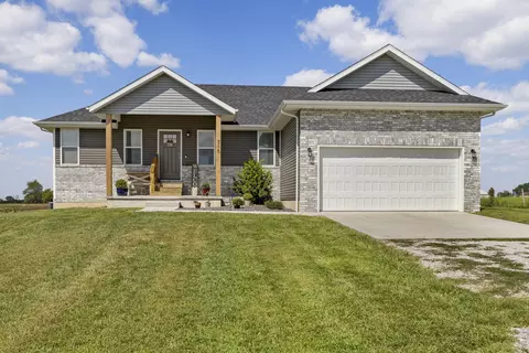 315 Persimmon Rd, Ozark, MO 65721 photo 1