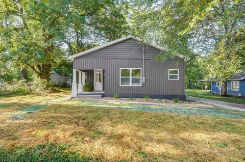 105 E College St, Ash Grove, MO 65604 photo 1