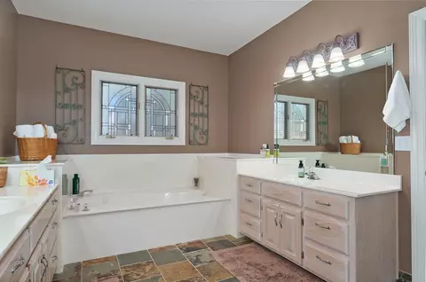4331 E Misty Woods St, Springfield, MO 65809 photo 30