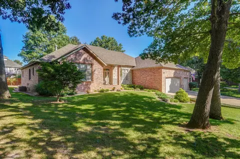 4331 E Misty Woods St, Springfield, MO 65809 photo 4