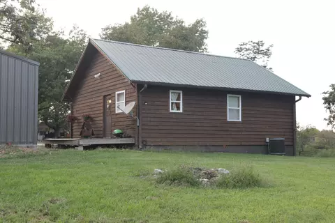 753 Chadwick Rd, Chadwick, MO 65629 photo 4
