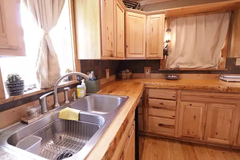 753 Chadwick Rd, Chadwick, MO 65629 photo 22