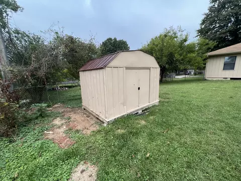 706 E Dyann Dr, Nixa, MO 65714 photo 23