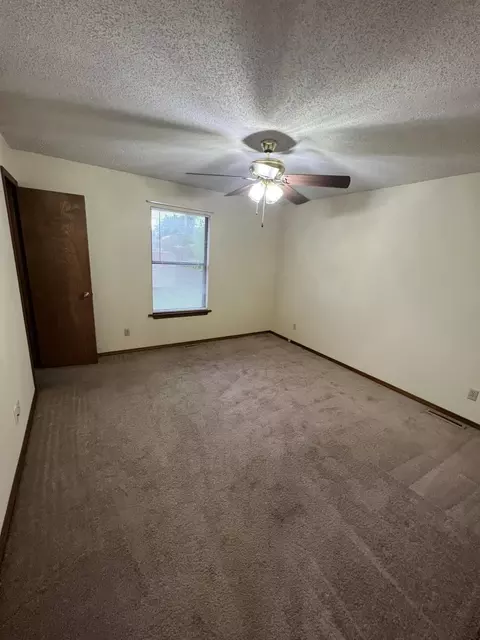 706 E Dyann Dr, Nixa, MO 65714 photo 17
