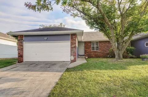 3812 W Sylvania St, Springfield, MO 65807 photo 3