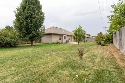 983 W Cambridge Ave, Nixa, MO 65714 photo 31