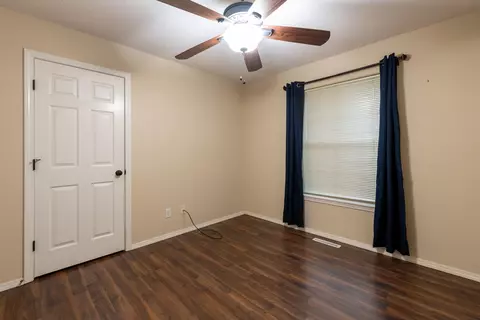 983 W Cambridge Ave, Nixa, MO 65714 photo 23