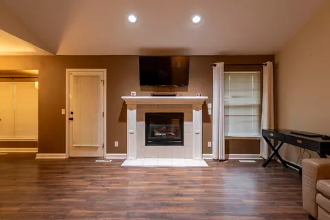 983 W Cambridge Ave, Nixa, MO 65714 photo 7