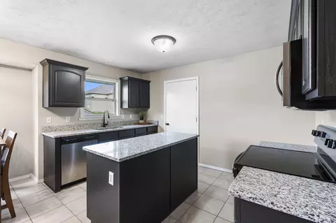 1911 N Gregory Dr, Nixa, MO 65714 photo 10
