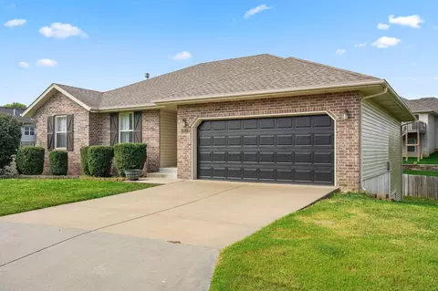 1911 N Gregory Dr, Nixa, MO 65714 photo 2