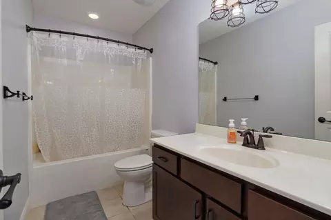 2112 N Williamsburg Ln, Ozark, MO 65721 photo 32