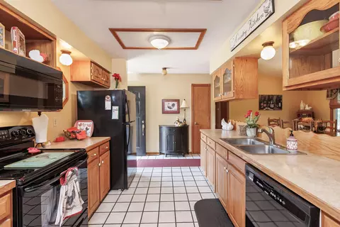 997 Elm Branch Dr, Marshfield, MO 65706 photo 8
