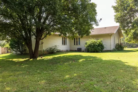 997 Elm Branch Dr, Marshfield, MO 65706 photo 36
