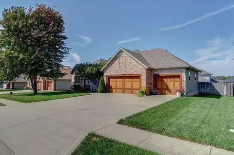1685 E New Madrid, Republic, MO 65738 photo 2