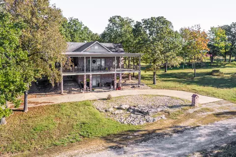 195 Cindy Ave, Protem, MO 65733 photo 3