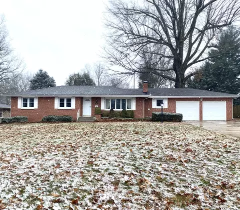 2365 S Cedarbrook Ave, Springfield, MO 65804