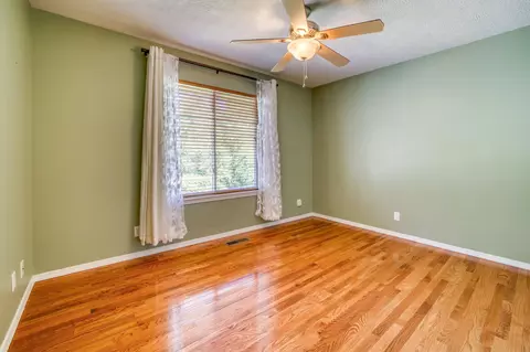 1909 W Blakey St, Springfield, MO 65810 photo 21