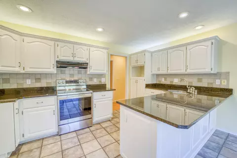 1909 W Blakey St, Springfield, MO 65810 photo 4