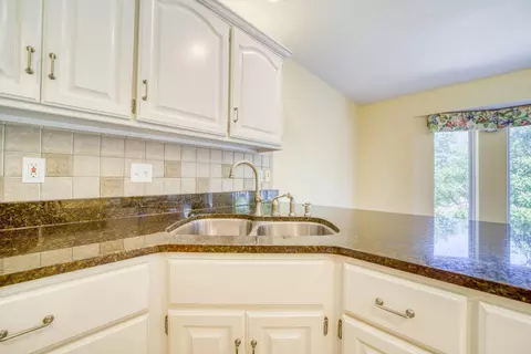 1909 W Blakey St, Springfield, MO 65810 photo 52