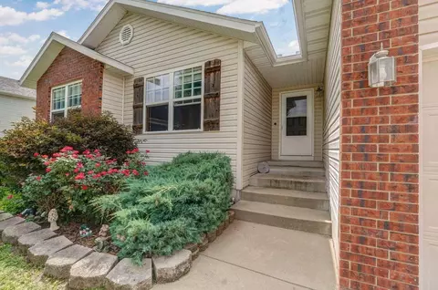 1211 S 14th St, Ozark, MO 65721 photo 2