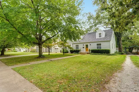1636 Elm St, Springfield, MO 65802