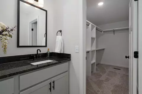 802 E Crew Dr, Nixa, MO 65714 photo 17