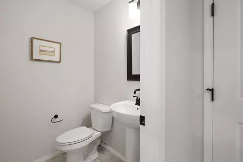 803 E Crew Dr, Nixa, MO 65714 photo 29