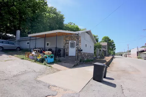 303 Front St, Thayer, MO 65791 photo 1