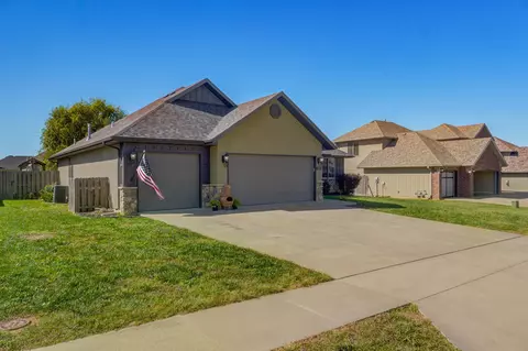 1417 S Blockade Rd, Republic, MO 65738 photo 3