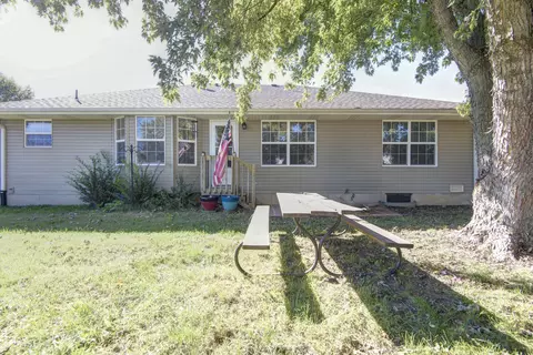 2949 W Melbourne St, Springfield, MO 65810 photo 23