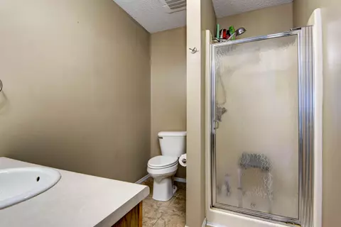 2949 W Melbourne St, Springfield, MO 65810 photo 18