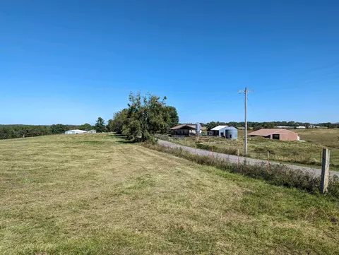 000 Quail Spur Rd, Crane, MO 65633 photo 6
