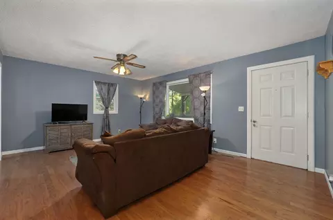1301 S 9th St, Ozark, MO 65721 photo 6