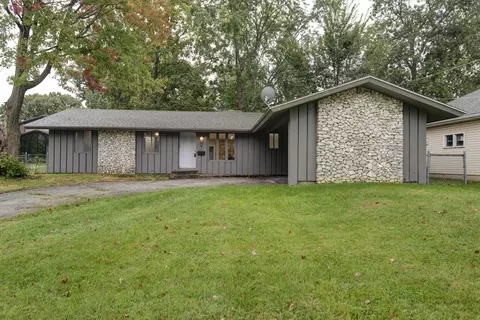 2130 E Belmont St, Springfield, MO 65802