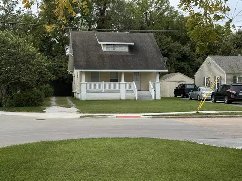 673 S Kentwood Ave, Springfield, MO 65802