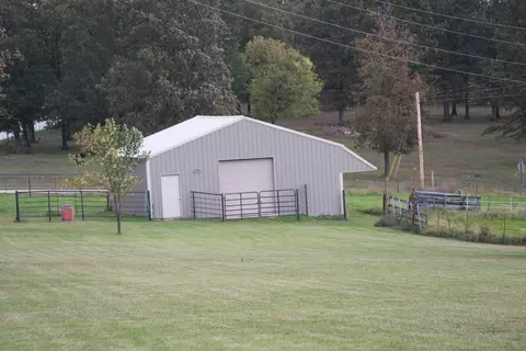 2090 E 495th Rd, Halfway, MO 65663 photo 34