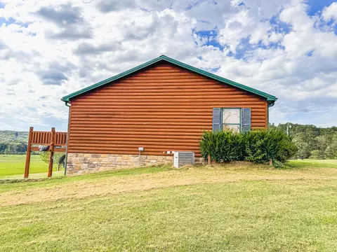 301 Northfork Village St, Tecumseh, MO 65760 photo 11