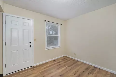 103 N 9th Ave, Ozark, MO 65721 photo 4