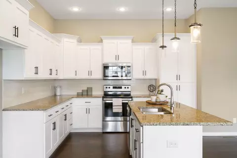 871 E Ozark Jubilee Dr, Nixa, MO 65714 photo 9