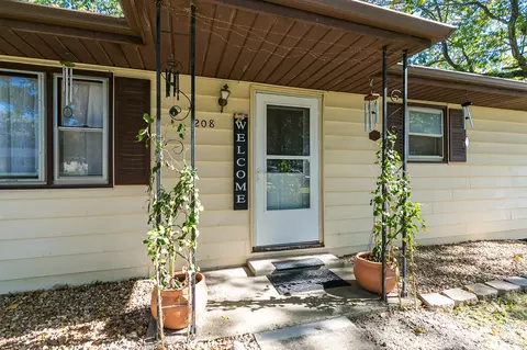 208 Ash Dr, Marshfield, MO 65706 photo 3
