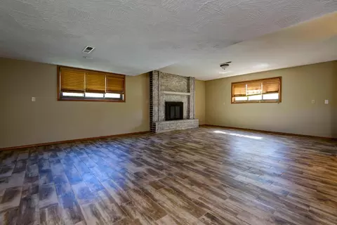 1733 W Primrose St, Springfield, MO 65807 photo 20