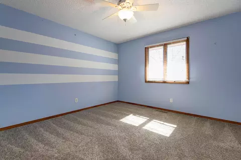 1733 W Primrose St, Springfield, MO 65807 photo 16