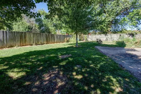1733 W Primrose St, Springfield, MO 65807 photo 24