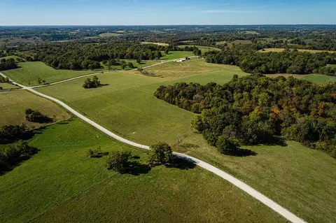 000 Lee Ridge Rd, Crane, MO 65633 photo 6